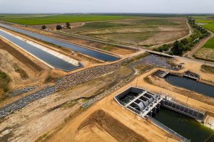 The rebuilt section of Friant-Kern Canal, at bottom, with the old canal, top, at the crossing of Deer Creek in Tulare County. COURTESY: Bureau of Reclamation